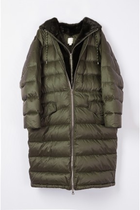 OVERSIZED DOWN COAT WITH DETACHABLE HOOD
