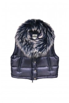 DOWN SHORT VEST WITH RACCOON TRIMMING HOOD
